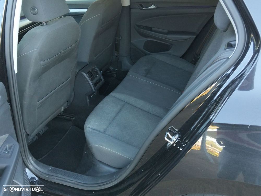 VW Golf 1.0 TSI Life - 16