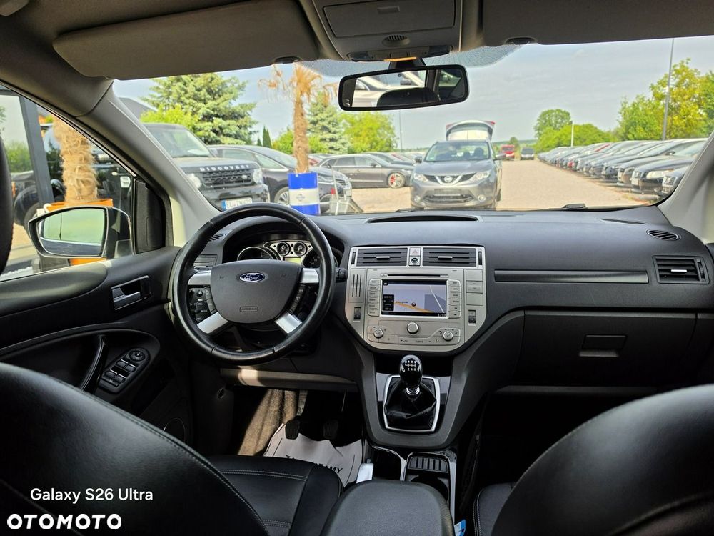 Ford Kuga 2.0 TDCi 4x4 Titanium - 31