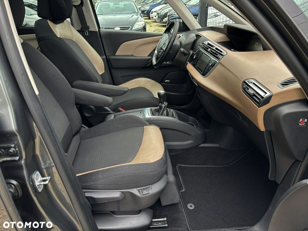 Citroën C4 Grand Picasso 2.0 BlueHDi Exclusive - 32