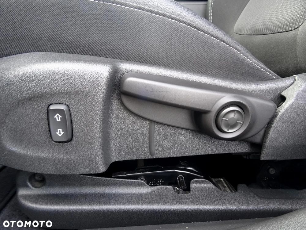 Opel Insignia 2.0 CDTI Business Elegance S&S - 21