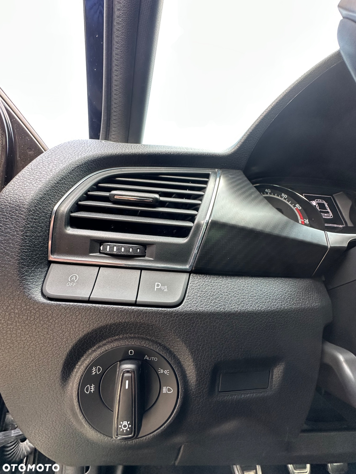Skoda Fabia 1.0 TSI Monte Carlo - 20