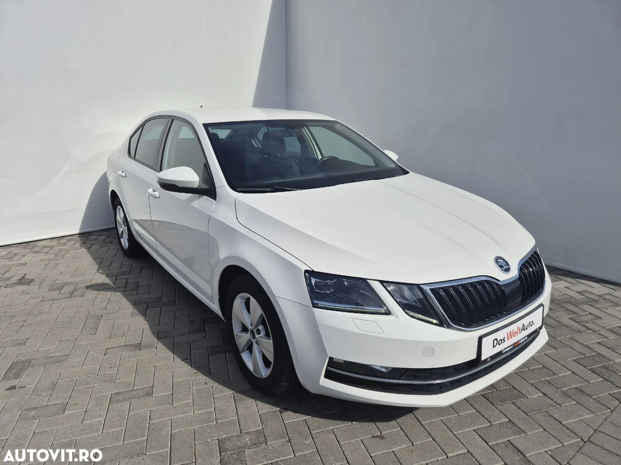 Skoda Octavia 2.0 TDI DSG Style - 7