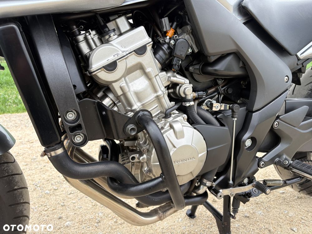 Honda CBF - 13