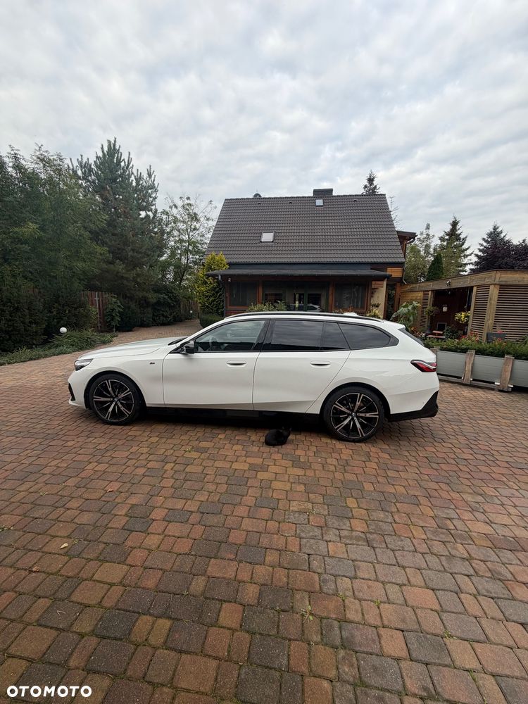 BMW Seria 5 - 38