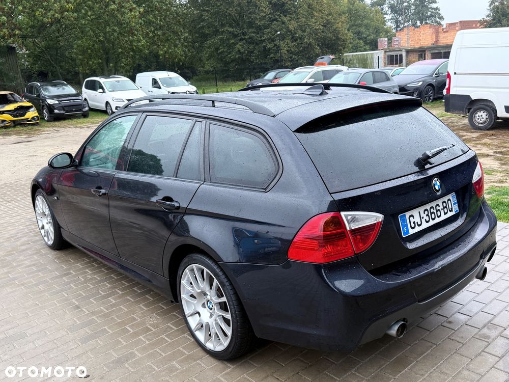 BMW Seria 3 335i Touring Edition Sport - 12
