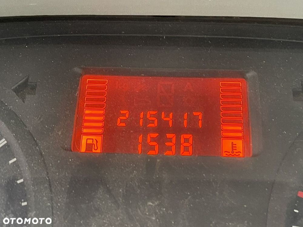 Renault Master - 25