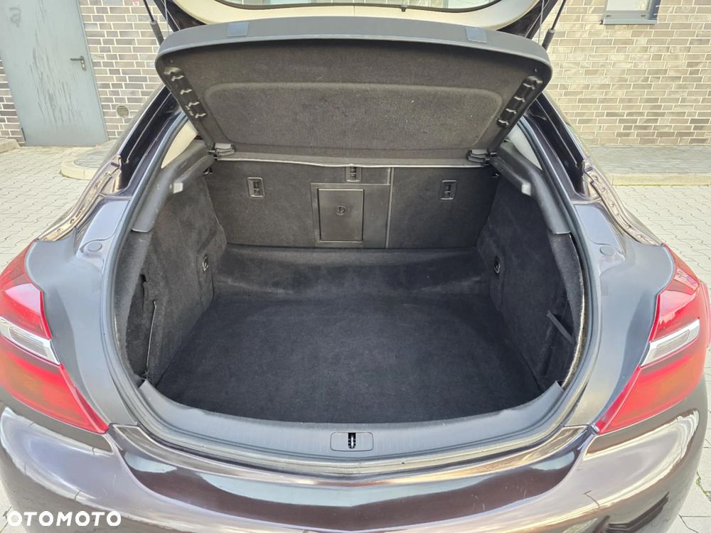 Opel Insignia 2.0 CDTI 4x4 Automatik Sport - 17