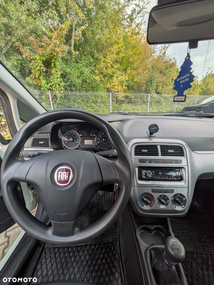 Fiat Punto - 8