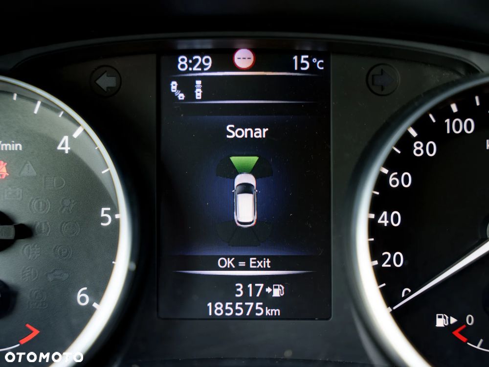 Nissan Qashqai 1.6 DCi Tekna+ - 23