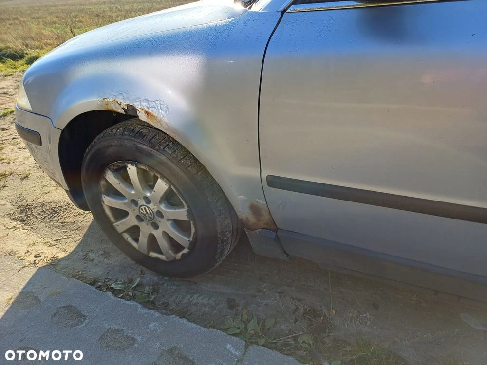 Volkswagen Passat 1.9 TDI Comfortline - 7