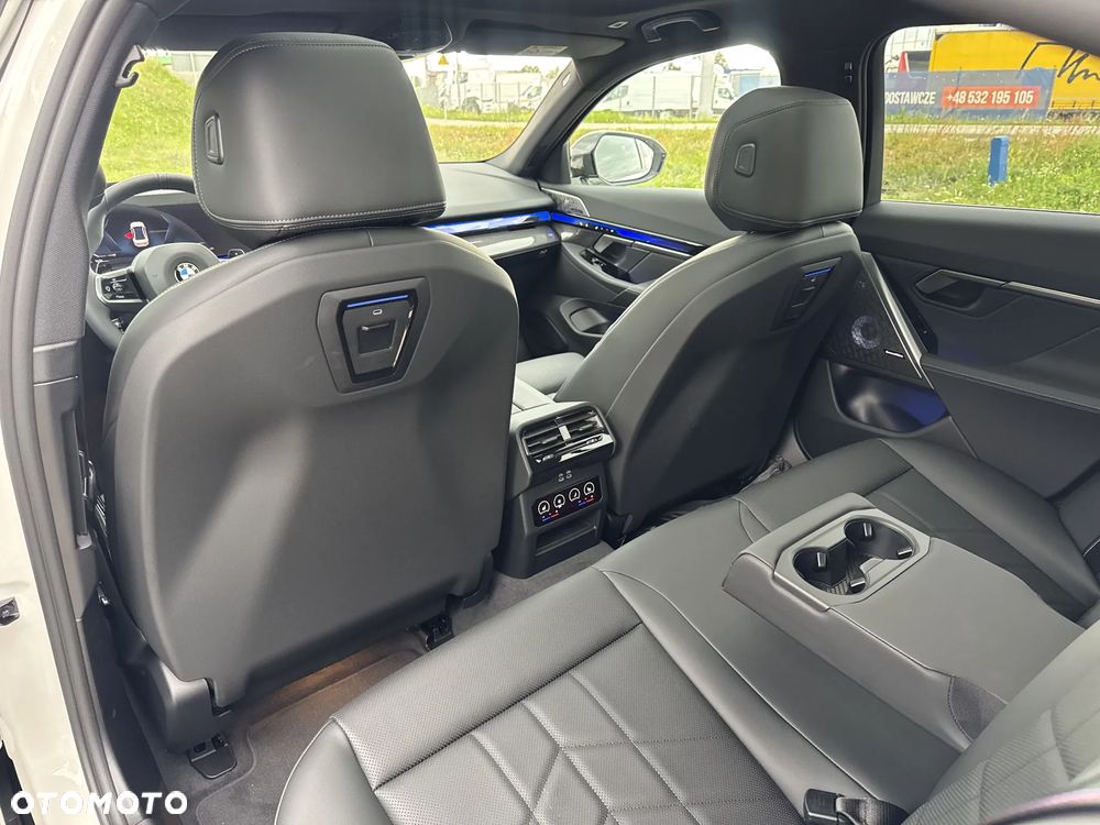 BMW Seria 5 520d xDrive mHEV M Sport Edition - 18