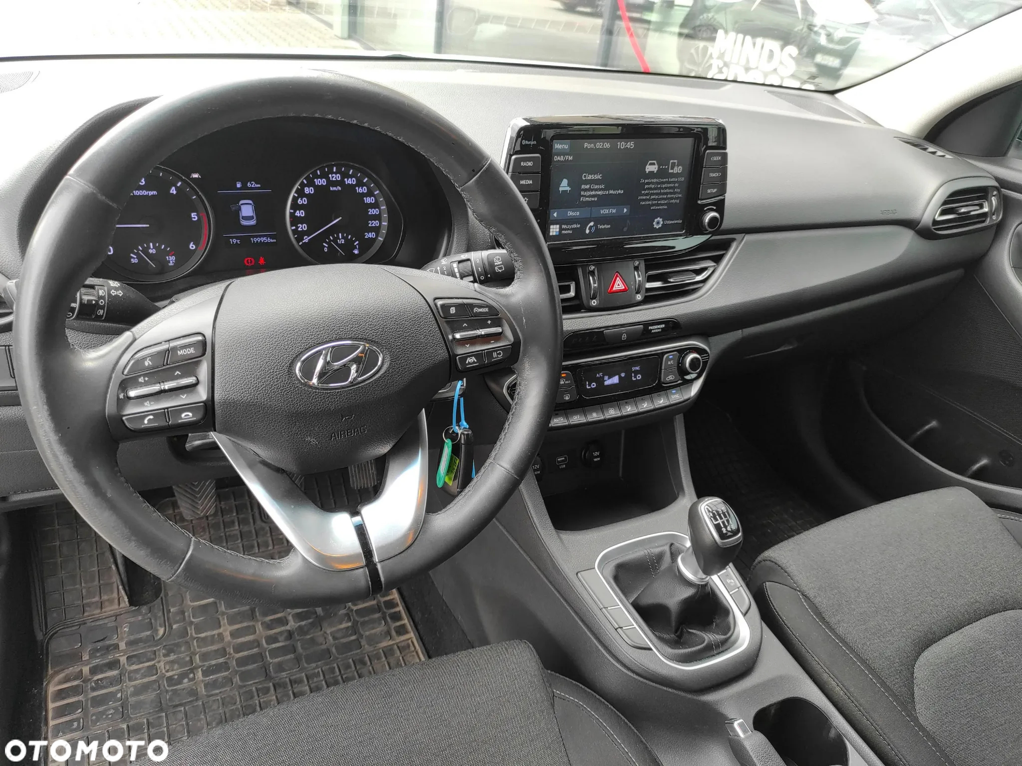 Hyundai i30 1.6 D Comfort - 13