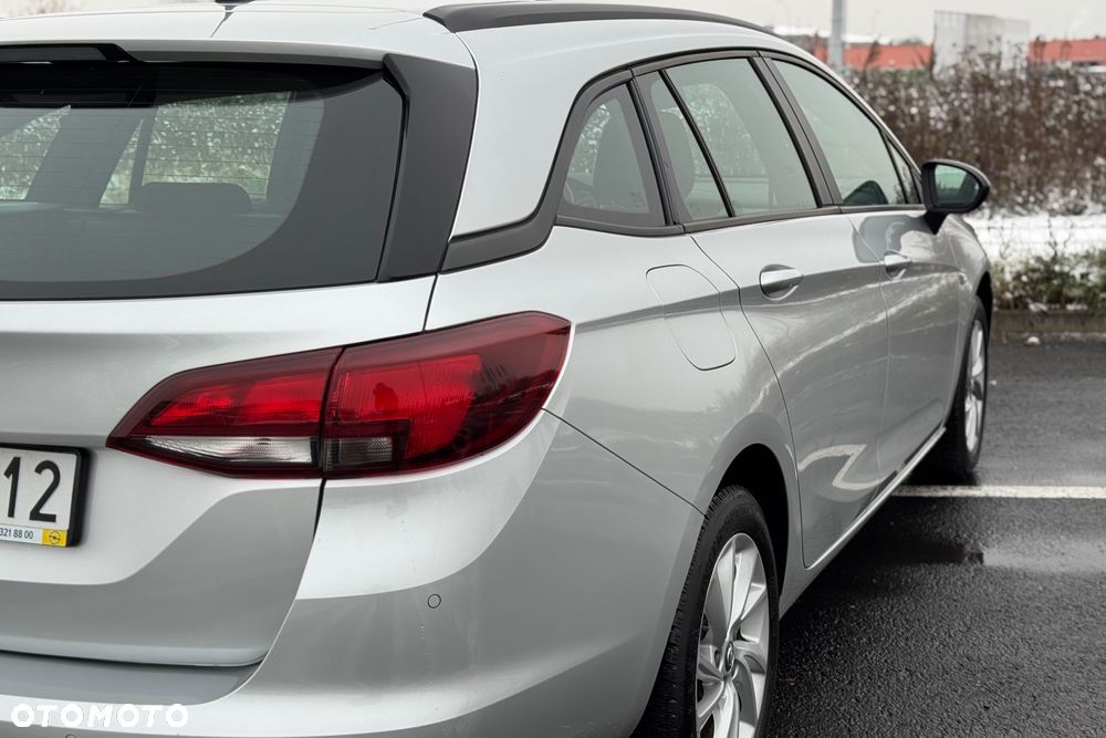 Opel Astra 1.2 T Edition S&S - 22