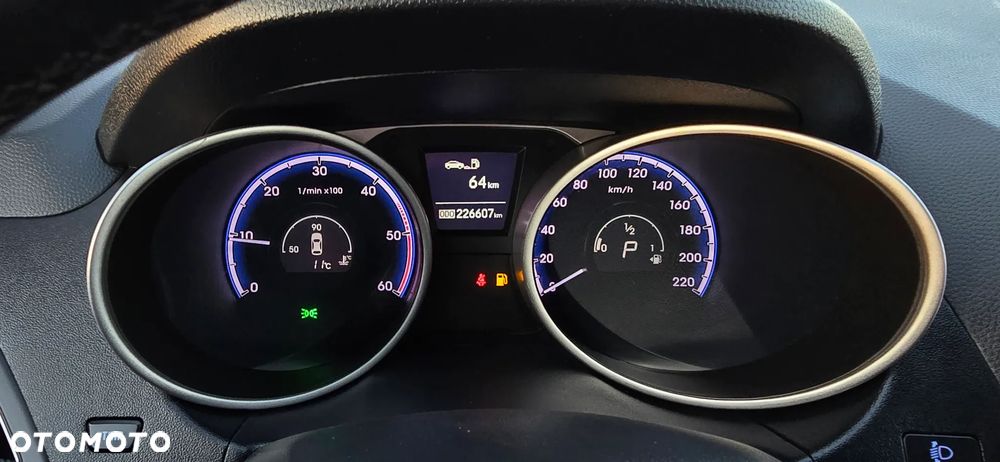 Hyundai ix35 2.0 CRDi 4WD Automatik Premium - 31