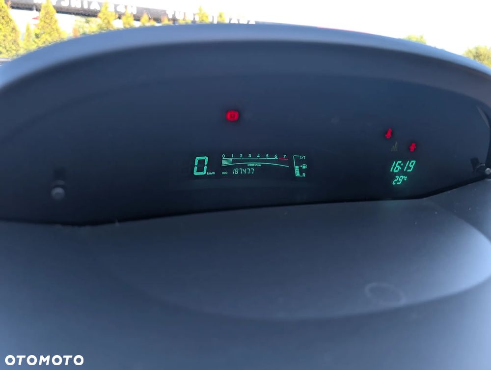 Toyota Yaris 1.3 Luna A/C - 4