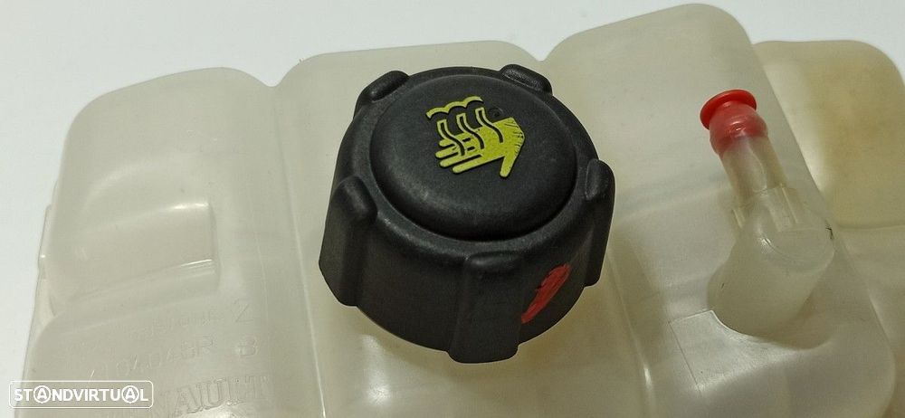 DEPOSÍTO DE EXPANSÃO RENAULT MEGANE IV BERLINA 5P EXPERIENCE - 3