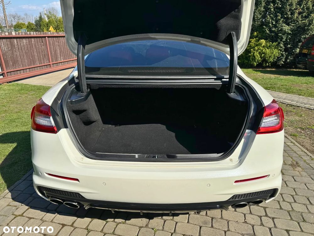 Maserati Quattroporte S GranSport - 4