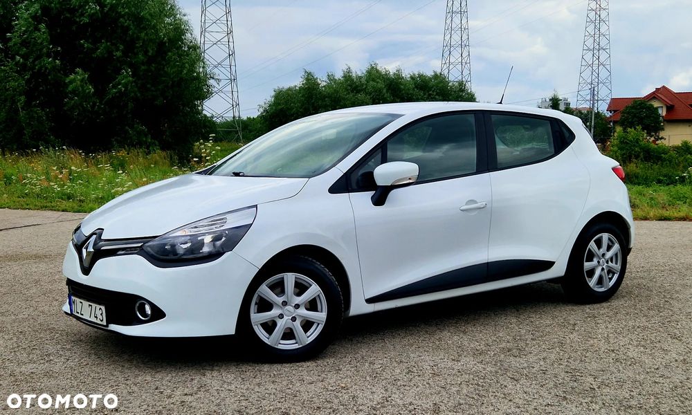 Renault Clio - 11