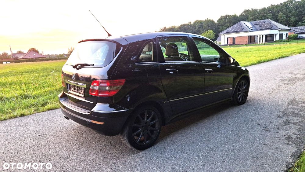 Mercedes-Benz Klasa B 180 CDI - 4