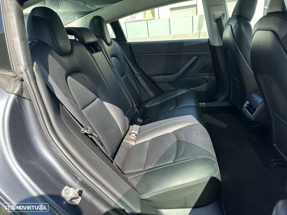 Tesla Model 3 Standard Range Plus RWD - 38