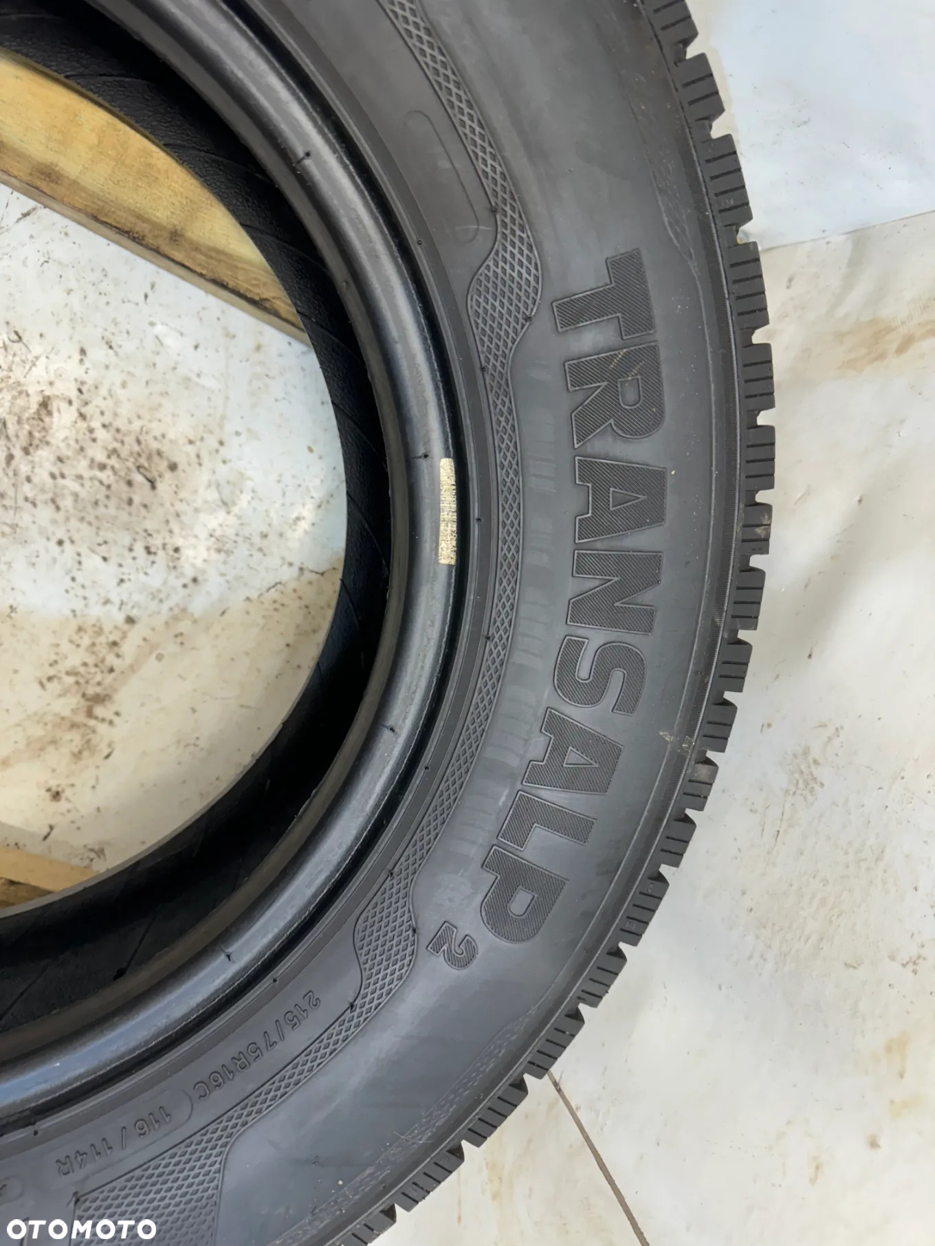 G-2869 215/7516C 116/114R KLEBER TRANSLAP 2 - 3