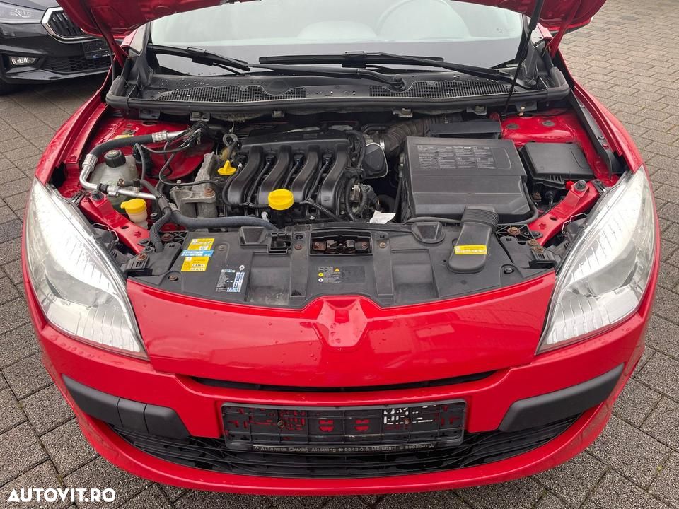 Renault Megane 1.6 16V 110 Expression - 6