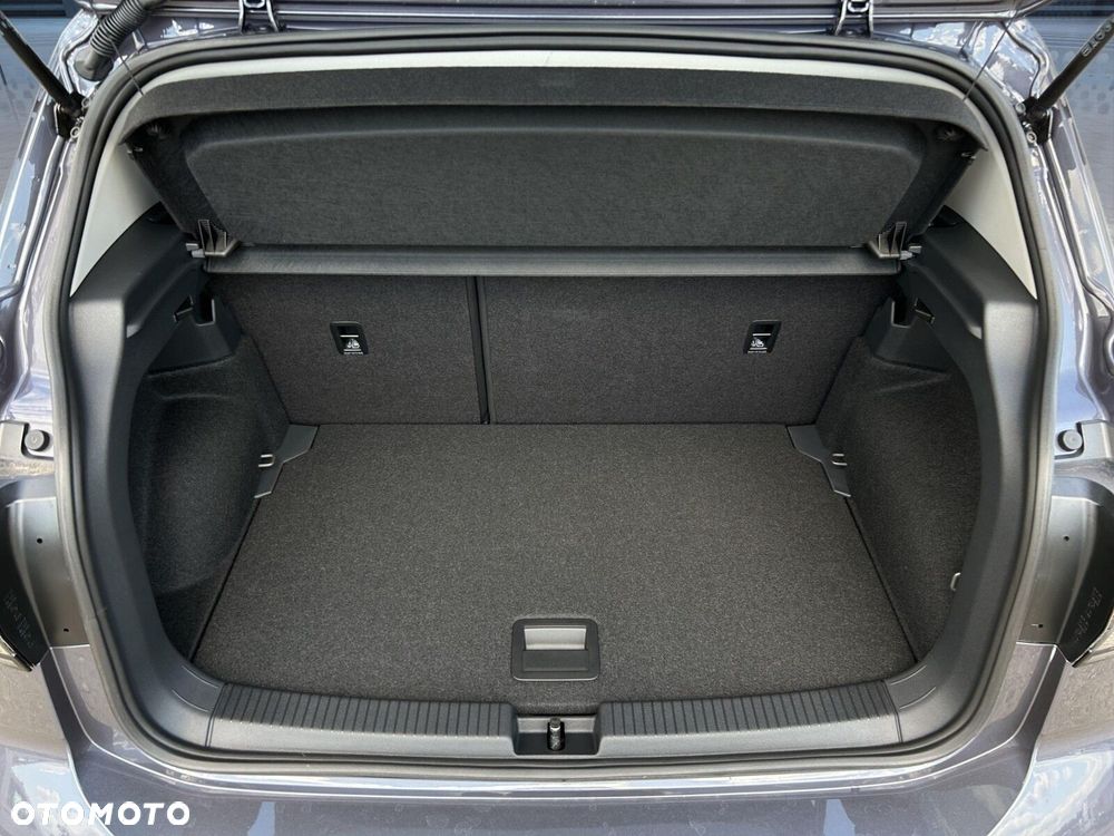 Volkswagen T-Cross 1.0 TSI Life Plus - 28