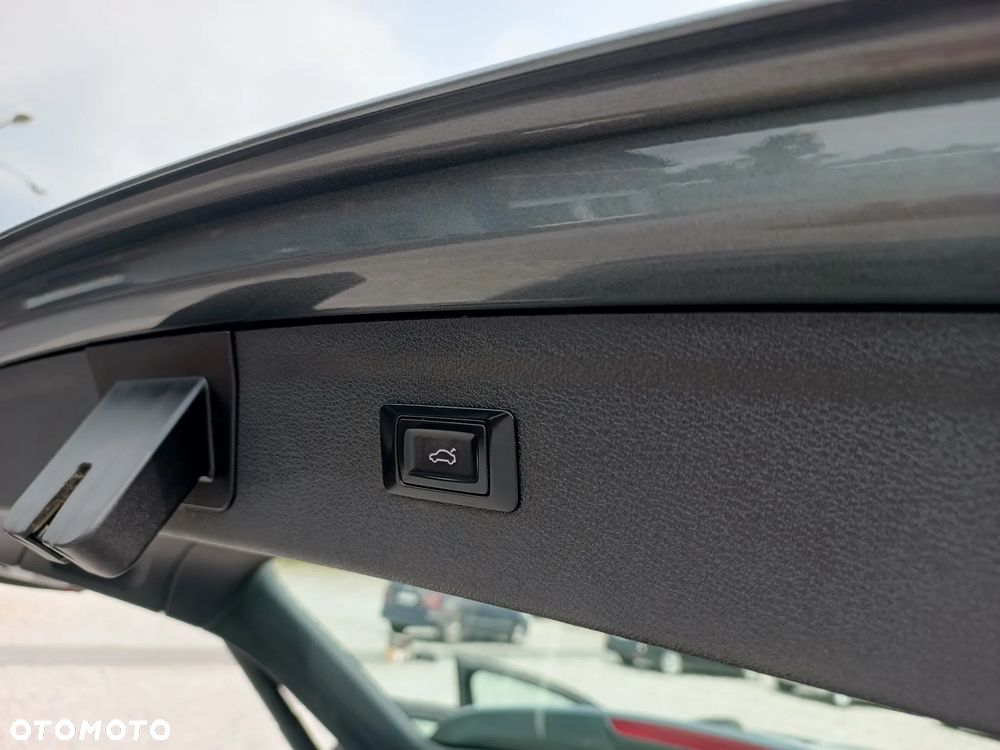 Audi Q3 2.0 TDI Quattro S tronic - 30