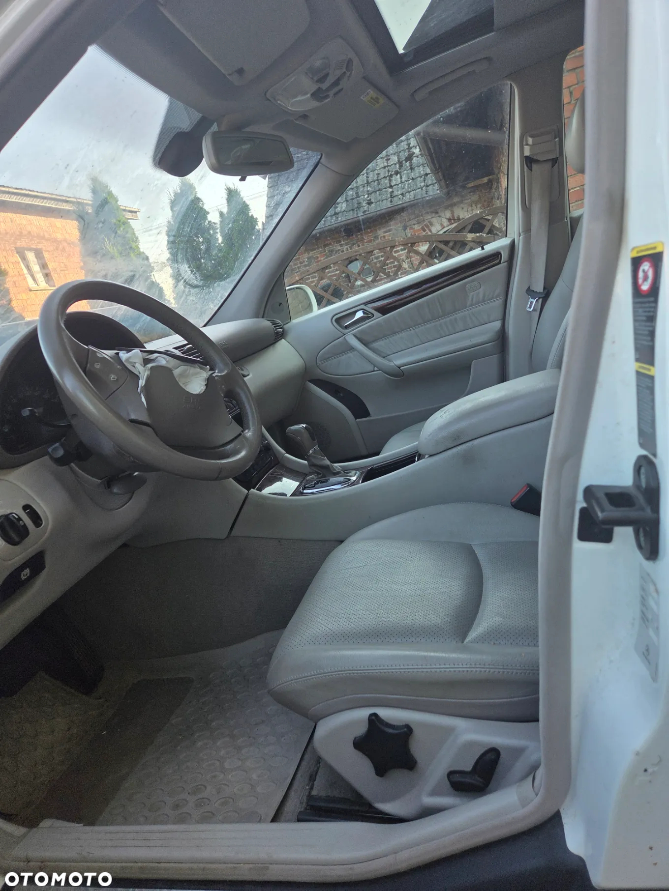 Mercedes-Benz Klasa C 200 T Kompressor Automatik Classic Sport Edition - 8