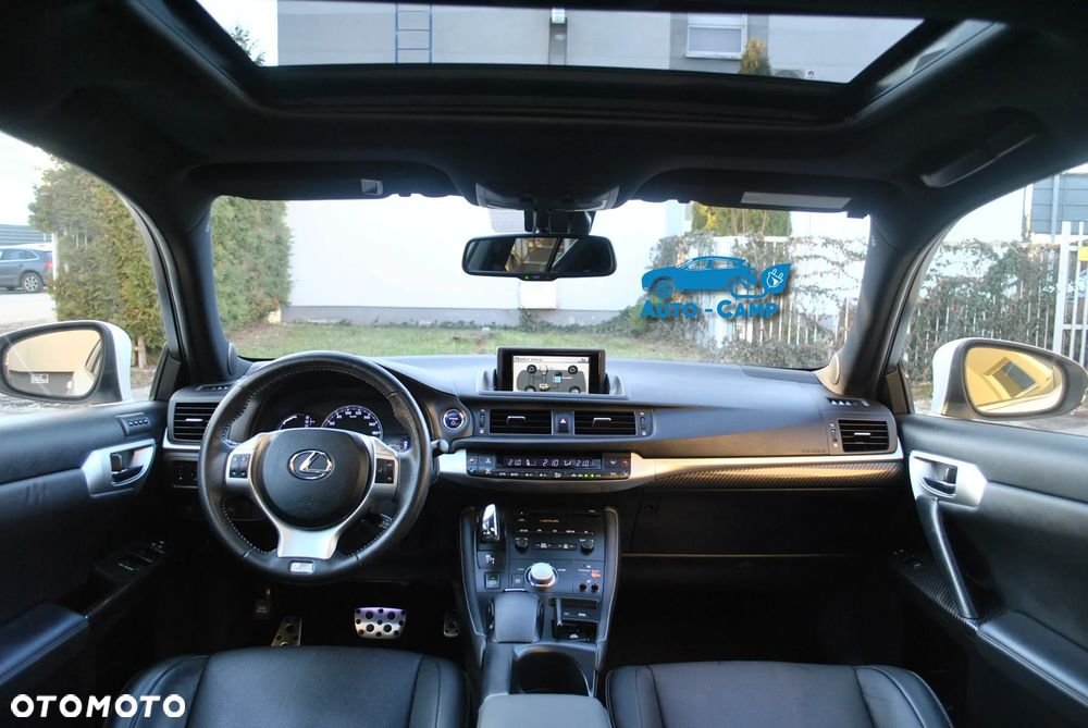 Lexus CT 200h F Sport - 4