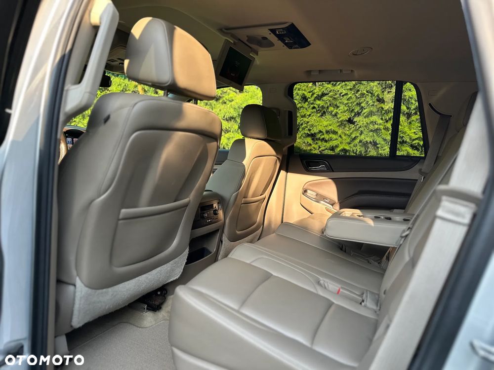 Chevrolet Tahoe - 12
