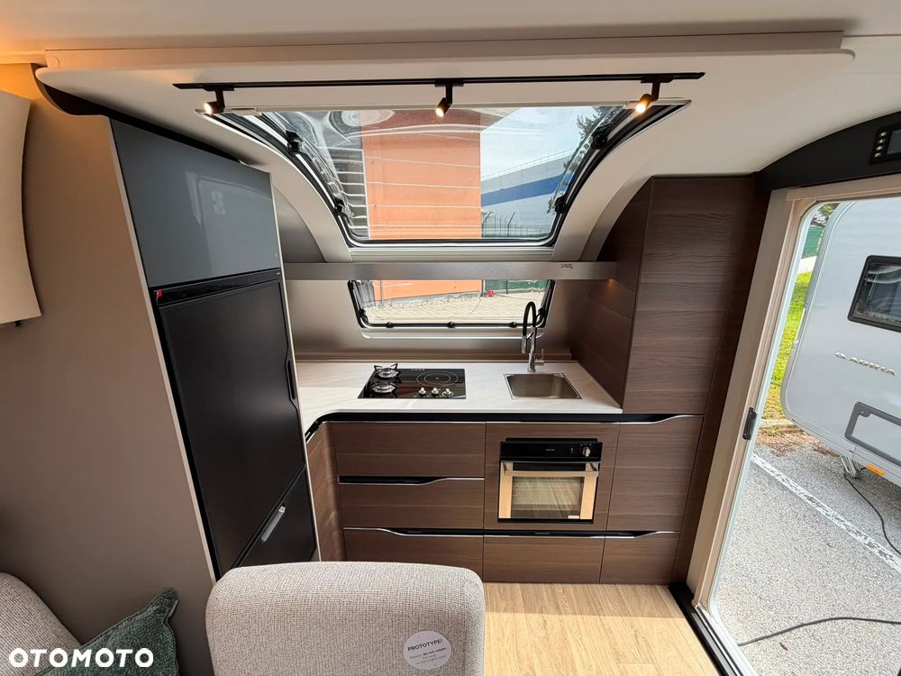 Adria ALPINA 663 HT - 14