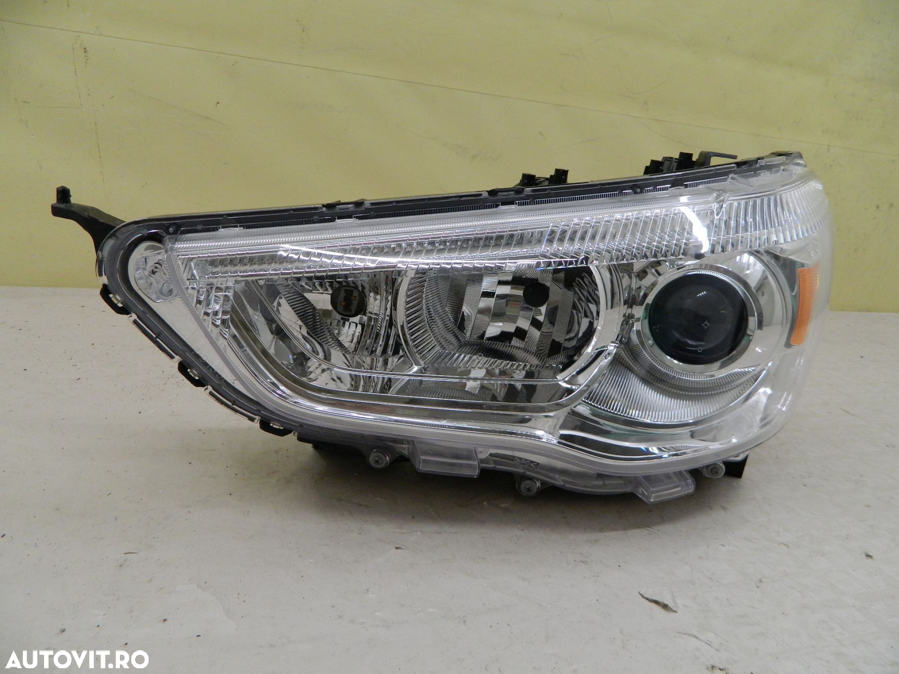 Far stanga Mitsubishi ASX Halogen, 2011, 2012, 2013, 2014. - 3