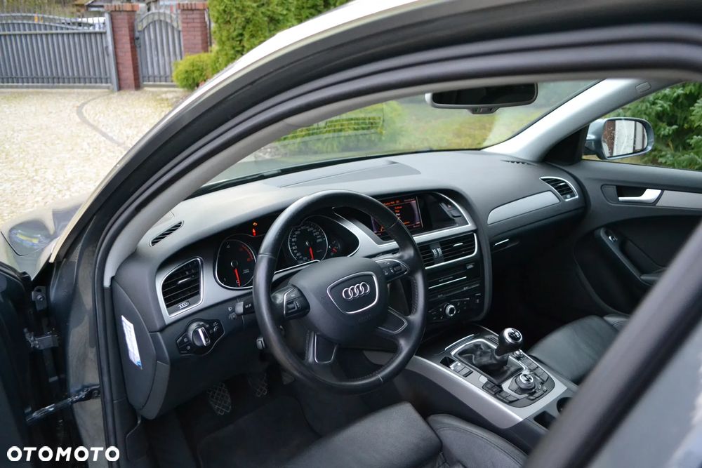 Audi A4 Avant - 9