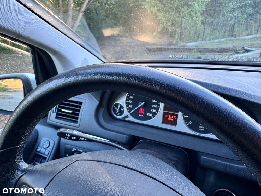 Mercedes-Benz Klasa B 180 BlueEFFICIENCY SPORT EDITION - 11