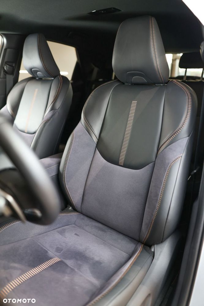 Lexus LBX 1.5 Hybrid Cool - 8