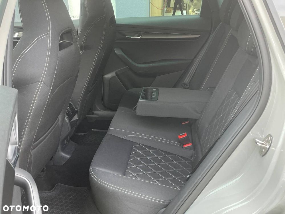 Skoda Karoq 2.0 TDI SCR 4x4 Sportline DSG - 15