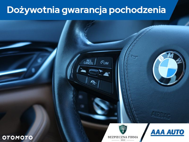 BMW Seria 5 - 22