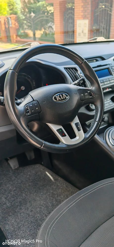 Kia Sportage 1.7 CRDI 2WD Dream-Team Edition - 37