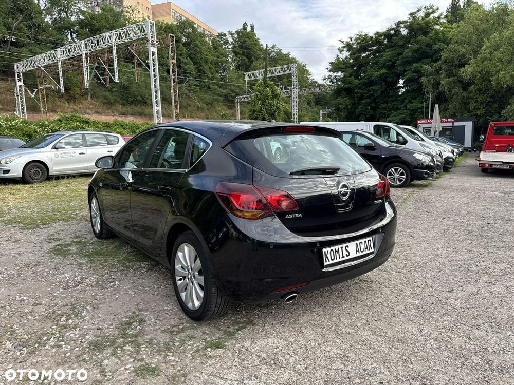 Opel Astra - 4