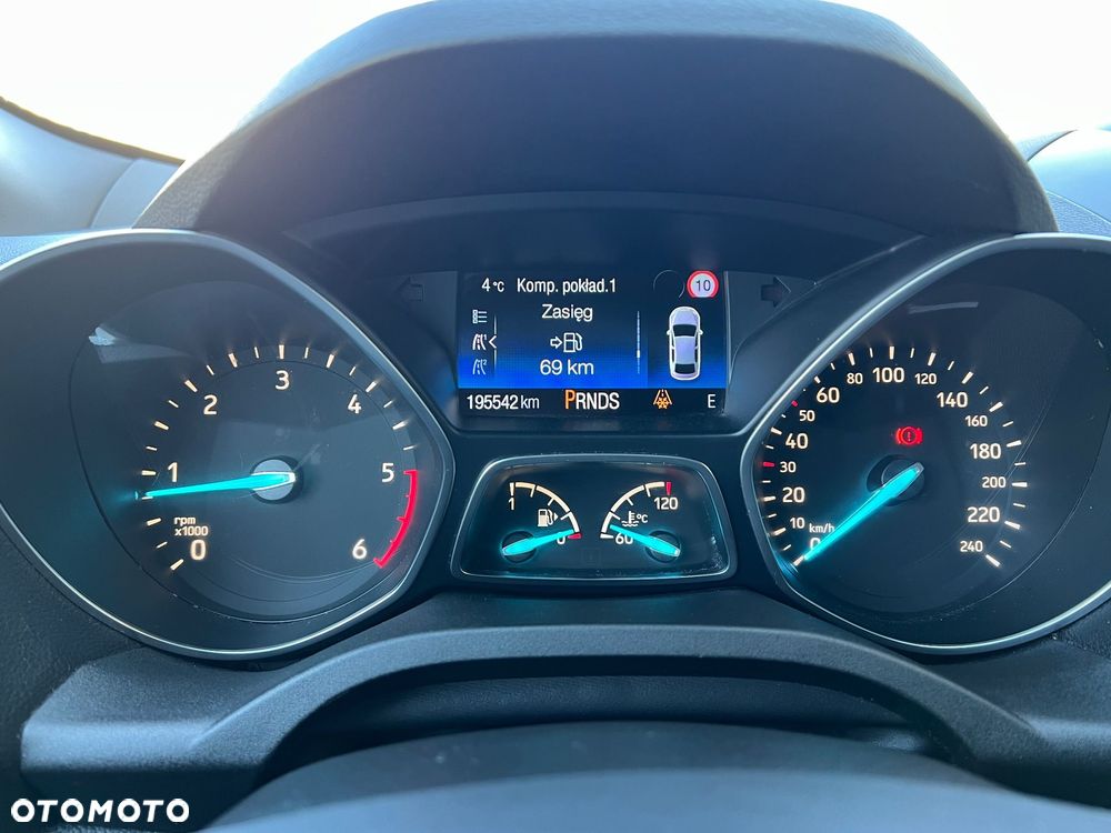 Ford Kuga 2.0 TDCi 4x4 ST-Line - 37