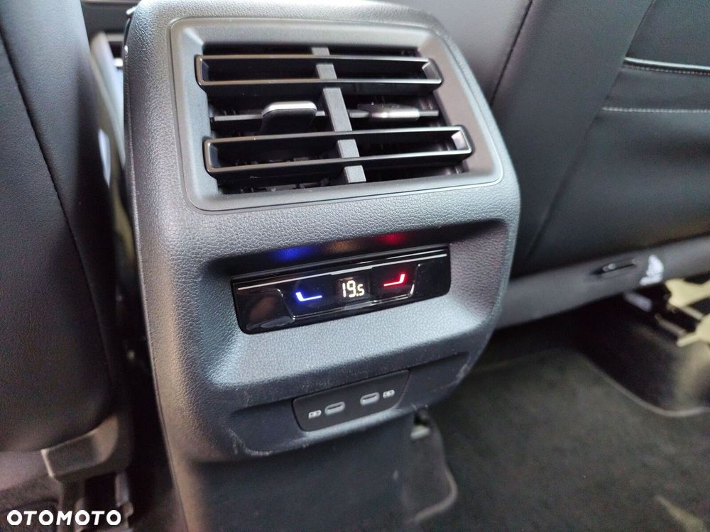 Volkswagen Tayron 1.5 eTSI mHEV Life DSG - 16