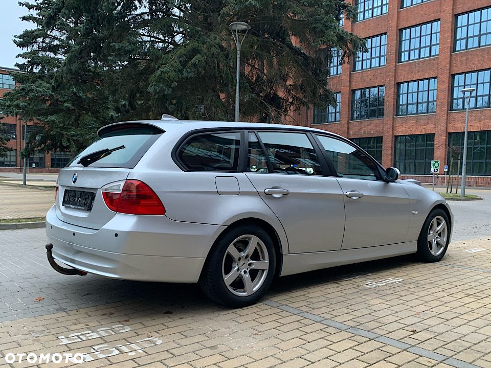 BMW Seria 3 - 19