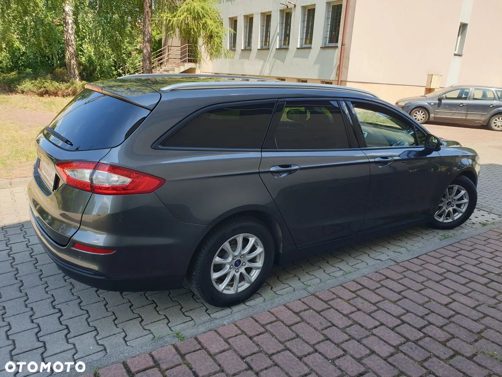 Ford Mondeo 2.0 TDCi Titanium - 17
