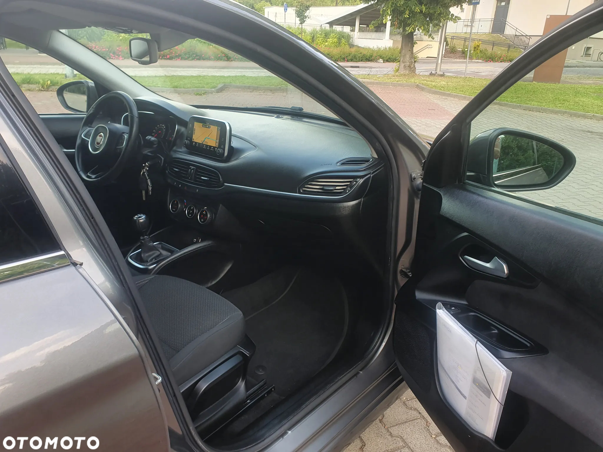 Fiat Tipo 1.6 MultiJet 16v Lounge - 18