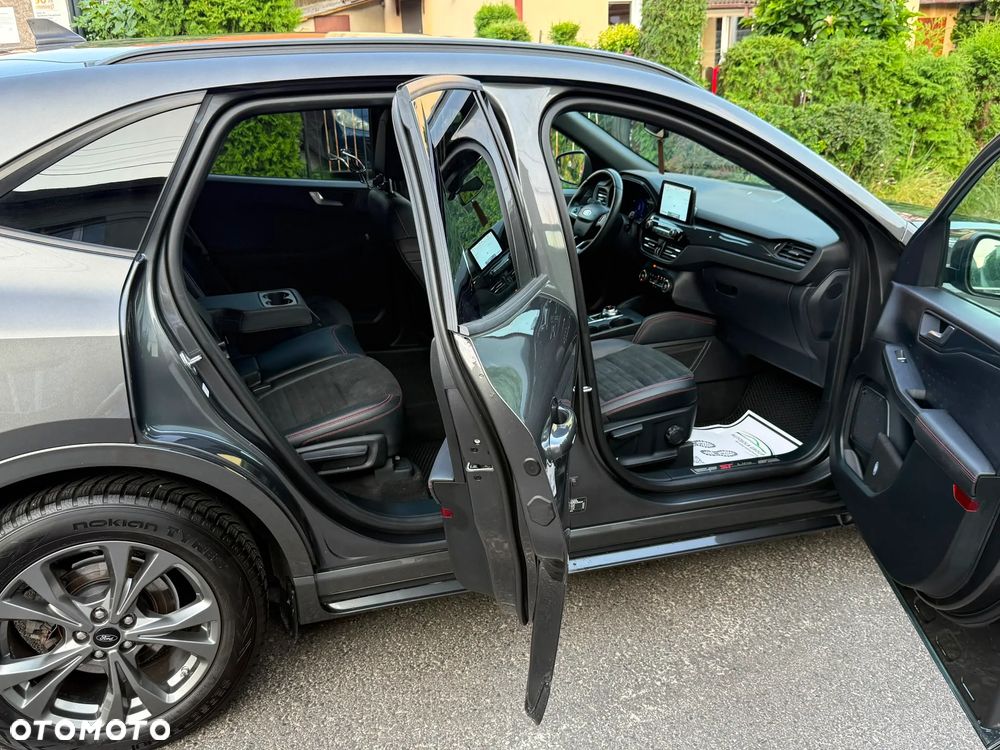 Ford Kuga 2.5 Duratec PHEV ST-LINE X - 20