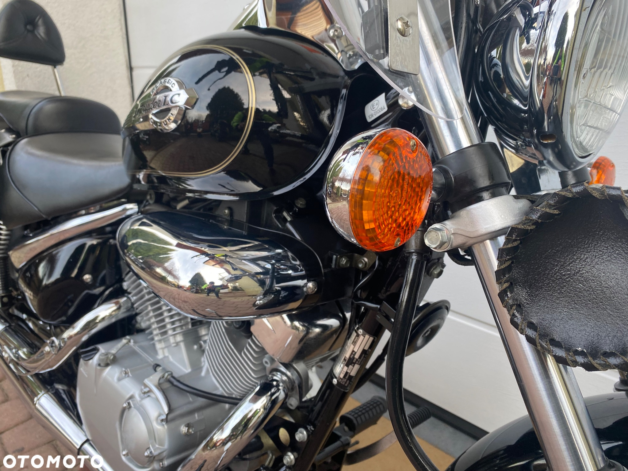Suzuki Intruder - 22