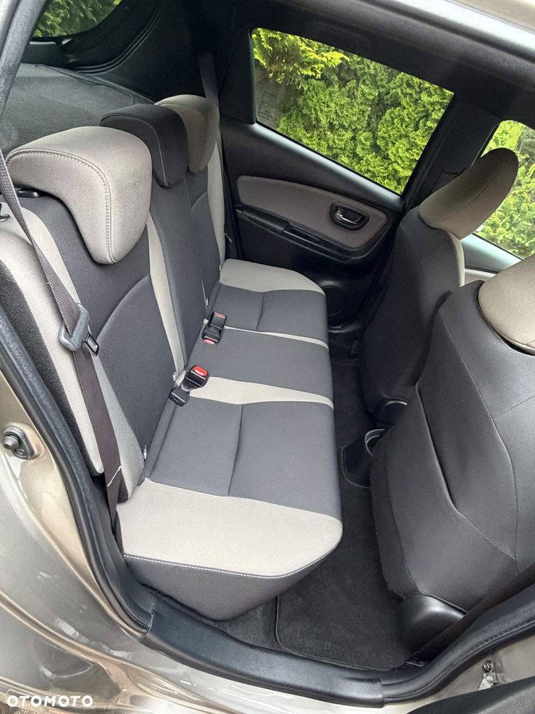 Toyota Yaris 1.5 Selection CVT - 9