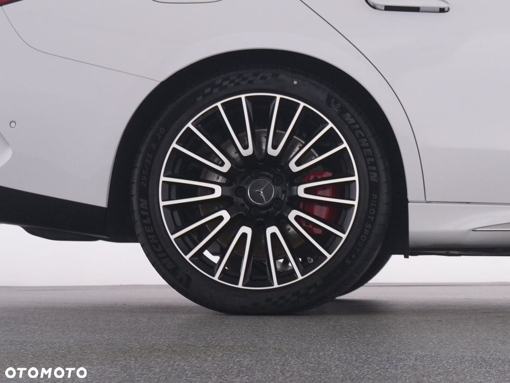 Mercedes-Benz Klasa E AMG 53 PHEV 4Matic+ 9G-Tronic TCT - 18