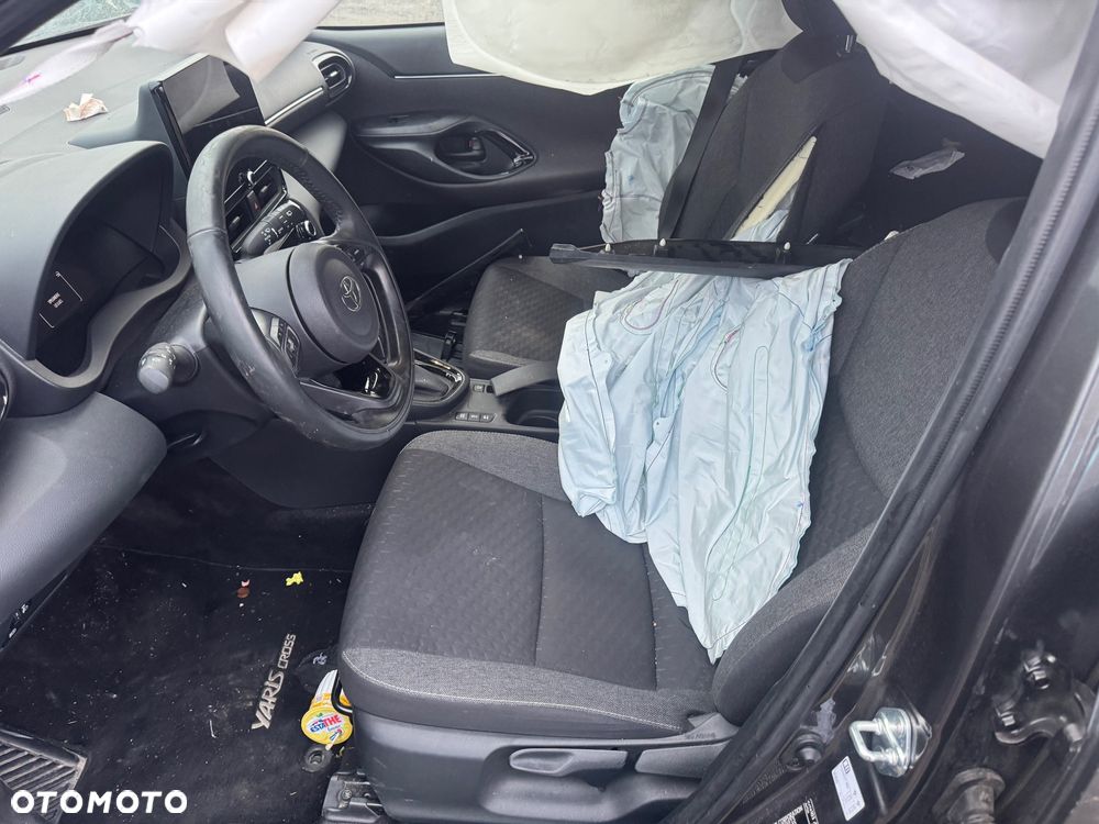 Toyota Yaris Cross Hybrid 1.5 Comfort - 21